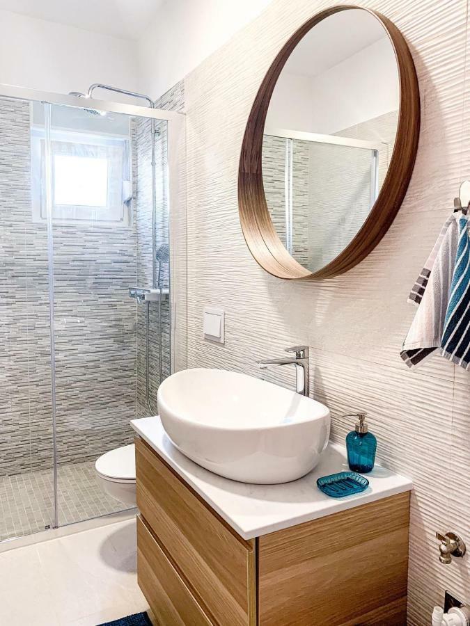 Apartments Milena 8 Мандре Экстерьер фото
